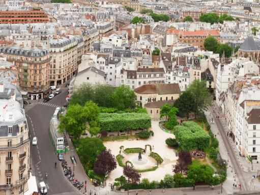 The Most Beautiful Squares and Fountains of the Latin Quarter: A Refreshing Summer Walk - article